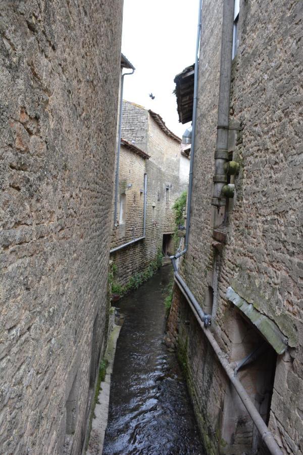 Les Noyers Aulnay Bed and Breakfast Aulnay  Eksteriør billede