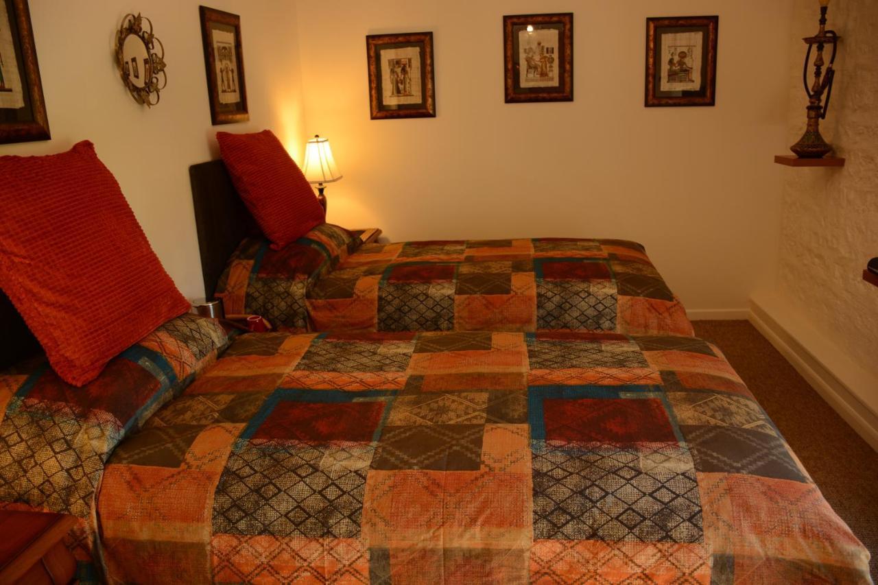 Les Noyers Aulnay Bed and Breakfast Aulnay  Eksteriør billede