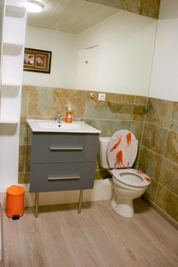 Les Noyers Aulnay Bed and Breakfast Aulnay  Eksteriør billede