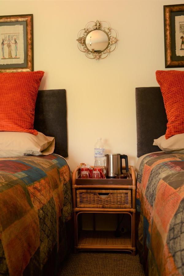 Les Noyers Aulnay Bed and Breakfast Aulnay  Eksteriør billede